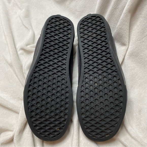 Vans Harry Potter Deathly Hallows Old Skool Purple Black Lace Up Sneakers - Picture 7 of 10